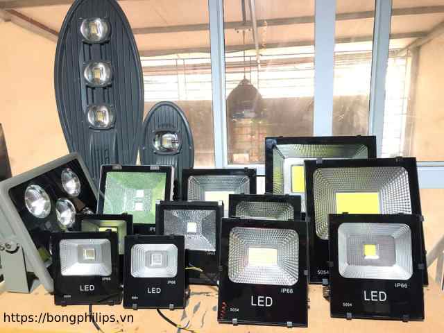 đèn pha led nhỏ